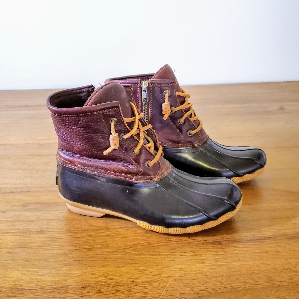 [Sperry] Duck Boot Leather w/Corded Laces …